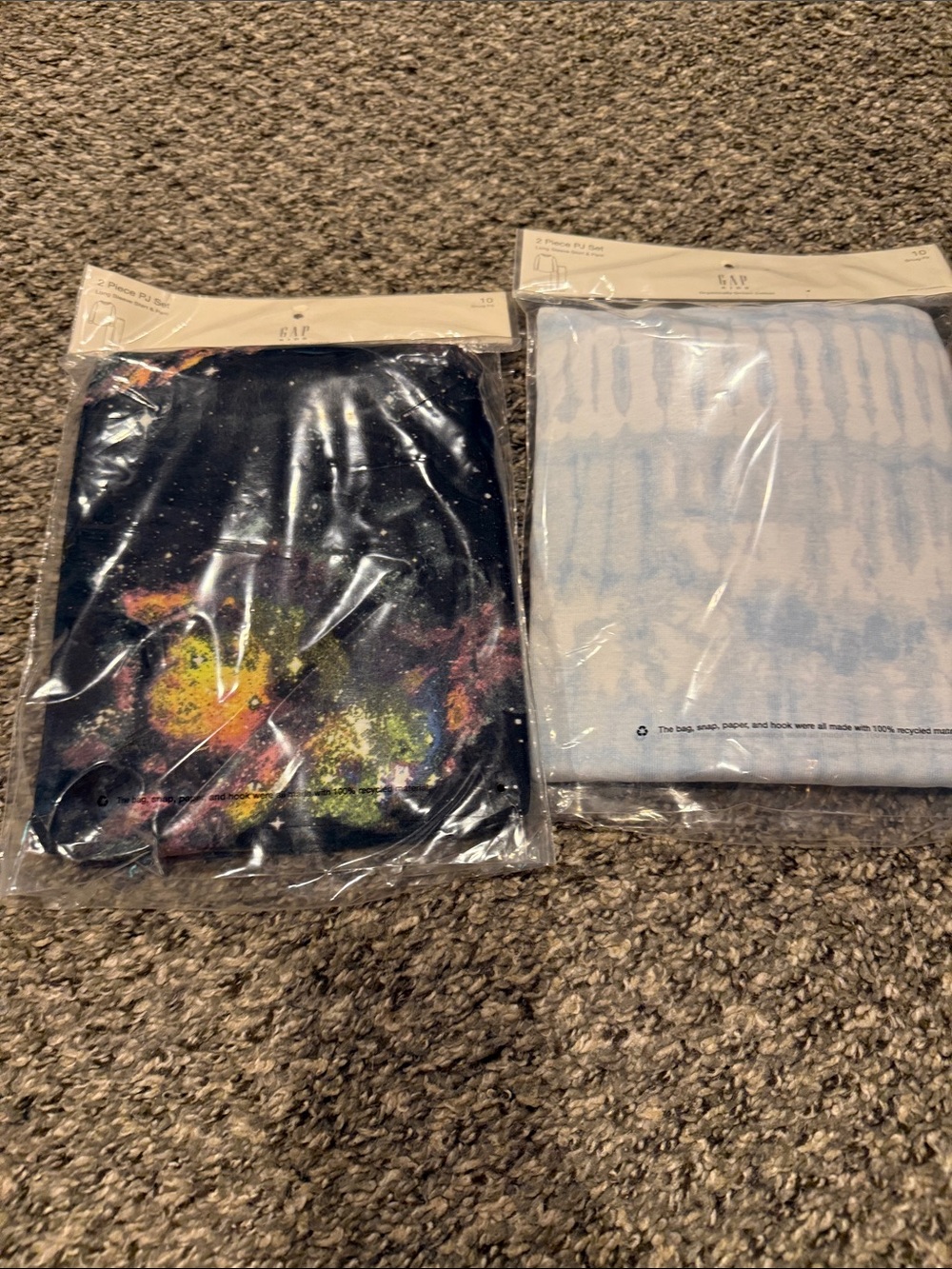 GAP Kids 2-Pack pajamas - Black Galaxy Print & Light Blue Pattern